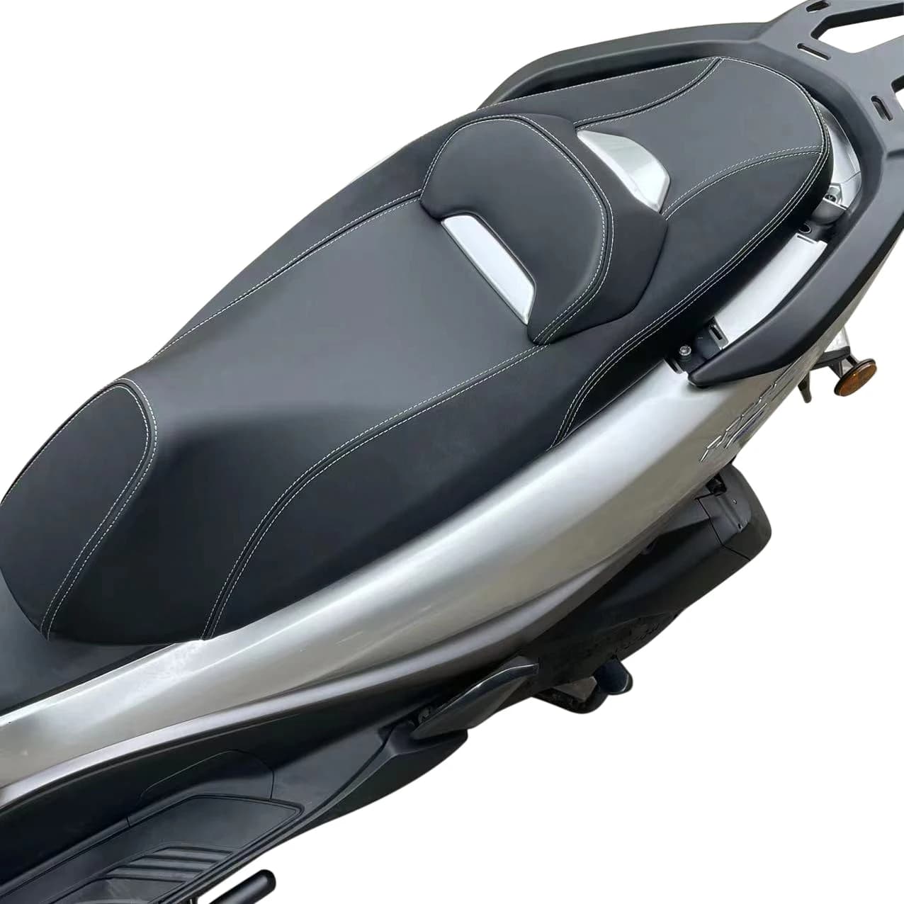 UHR125 Modified Motorcycle Seat with Bearing, Mat and Back with UHR DNA Logo for UHR125 2022 2023 2024 2025