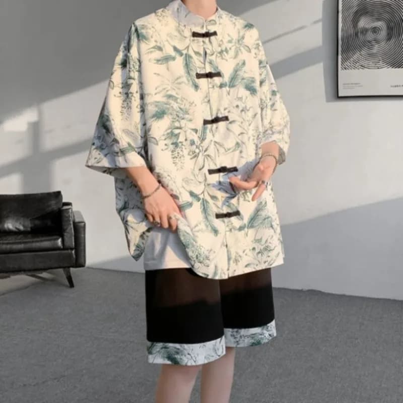 Completo da uomo in stile cinese moderno: camicia a maniche corte e pantaloncini in seta ghiaccio con bottoni a rana, lusso e stile ribelle, due pezzi