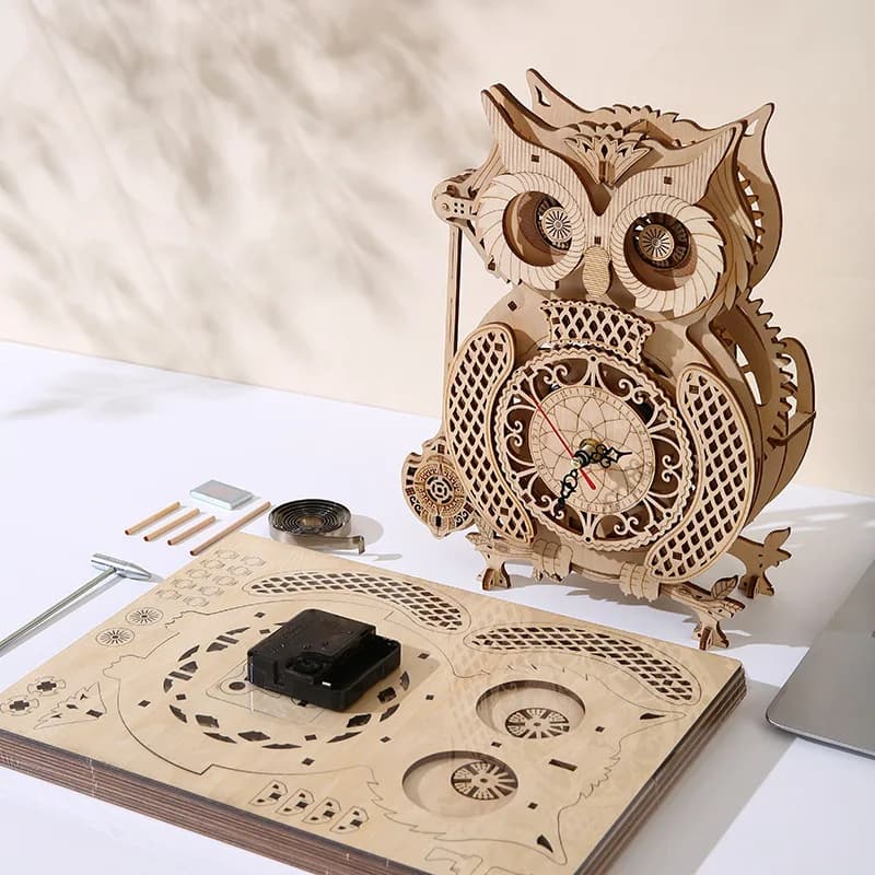 Kit Modello 3D Fai-da-Te in Legno, Puzzle a Forma di Gufo, Orologio a Pendolo Vintage, Regalo Creativo da Assemblare per Adulti, Bambini e Adolescenti