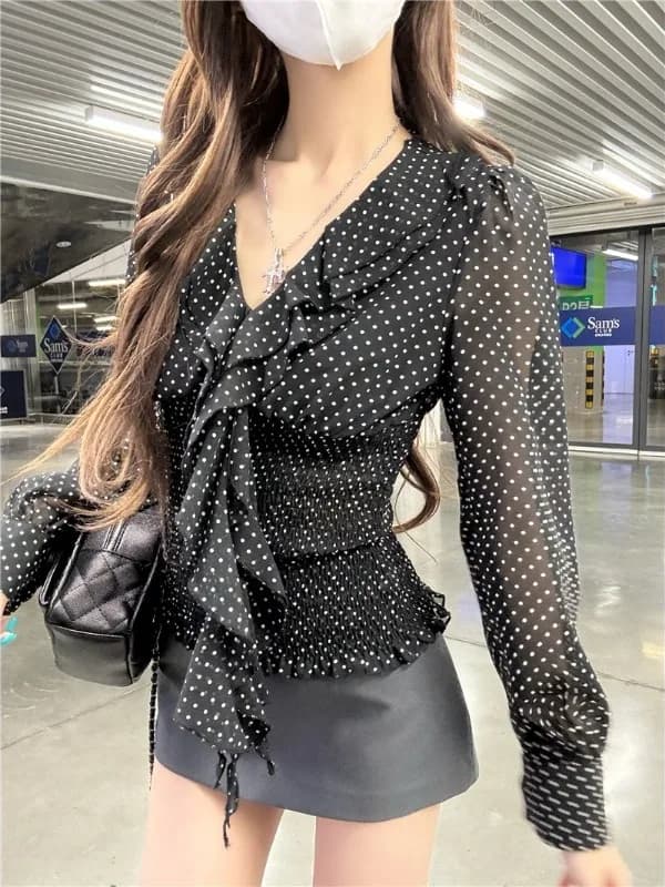 Primavera 2026 Camicia Base da Donna in Chiffon con Scollo a V, Motivo a Pois e Diamanti d'Acqua, Versatile, Unica e Bella, con Sciarpa e Cravatta