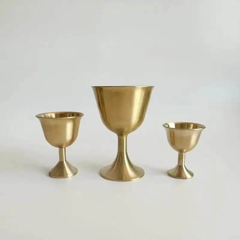 Nuovo Bicchiere Vintage in Ottone Rosso da 1 pz (S/M/L) - Ottimo Finitura Lucida, Portatile, Bordo Liscio, per Vino, Acqua, Birra - Ideale per Feste e Bar