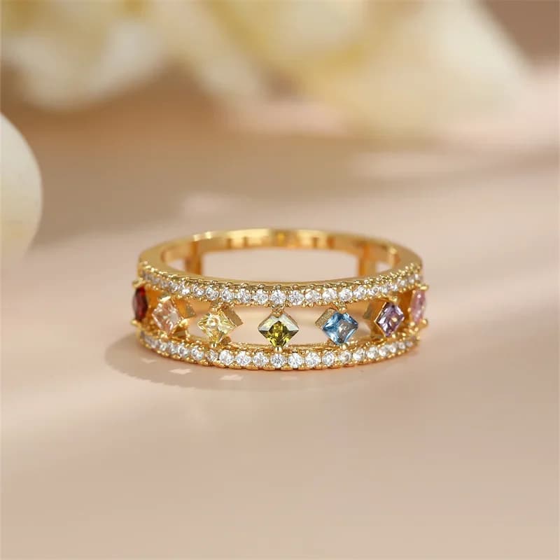 Europe and United States Light Luxury Temperament Cable Ring Fashion Women Brilliant Wedding Banquet Jewelry Accessories