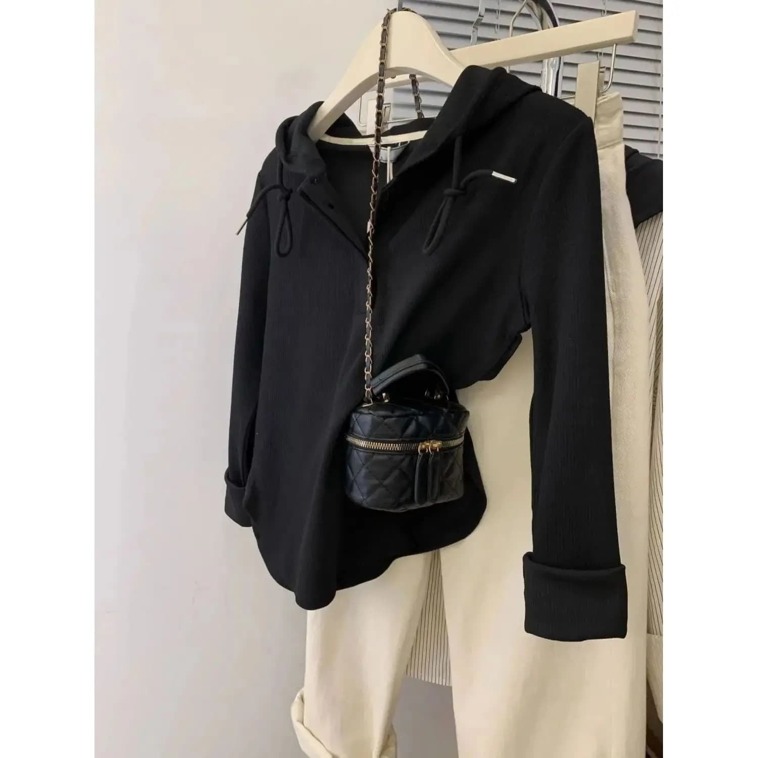 High-End Long Sleeve Knitted Hoodie Women's Fashionable Small Size Thin Top Autumn New Style Comfortable Polyester Fiber