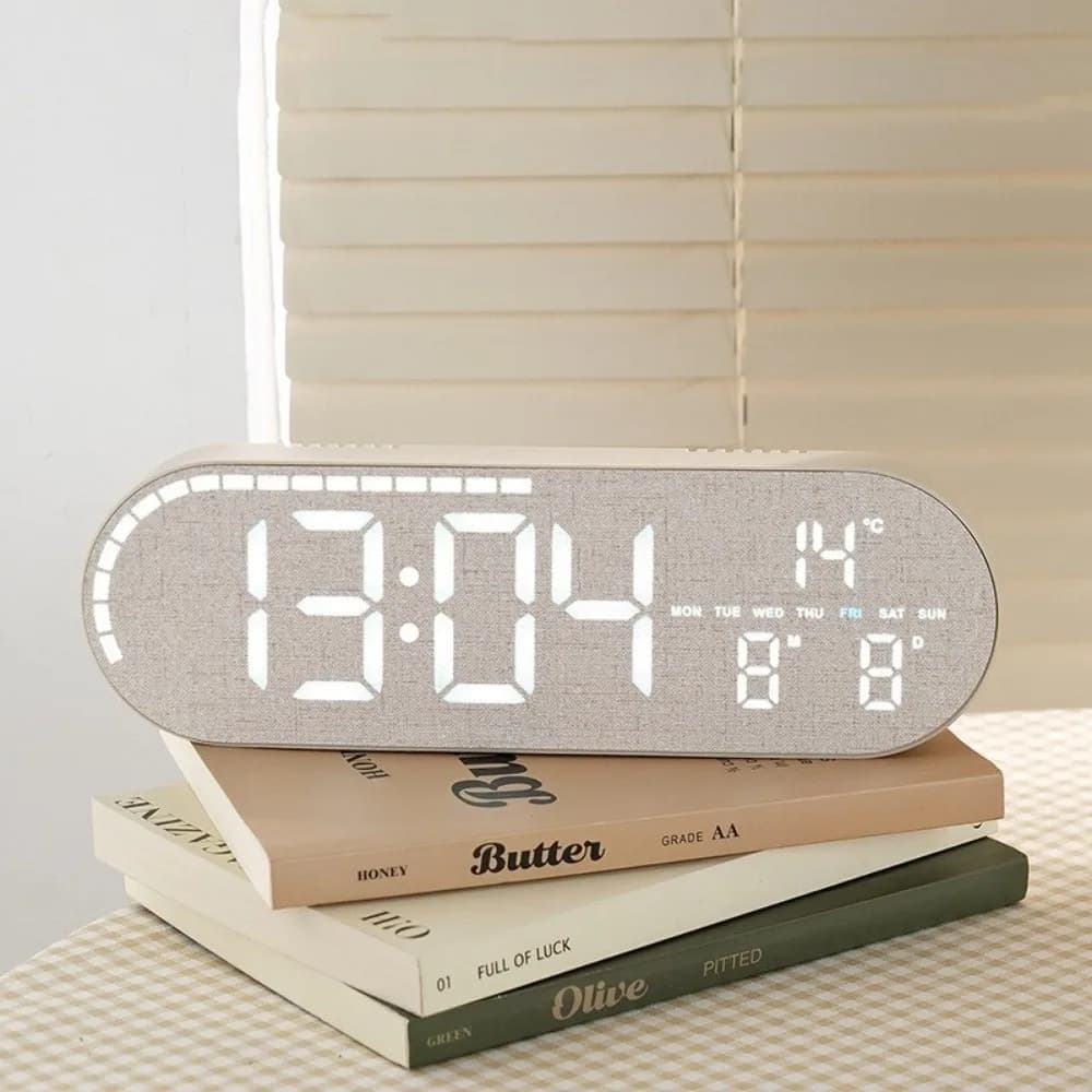 Orologio da parete digitale dal design minimalista, funzionamento silenzioso, stile nordico, sveglia, visualizzazione della temperatura e della data, costruzione leggera