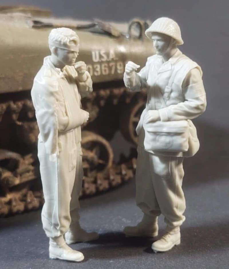 Kit modello di figura in resina pressofusa in scala 1/35 Paramedico britannico Set 2 figure smontate e non verniciate