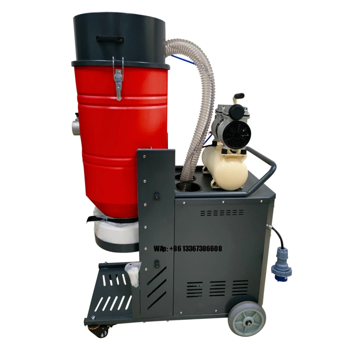 Equipped with automatic vacuum cleaner to smooth and polish concrete