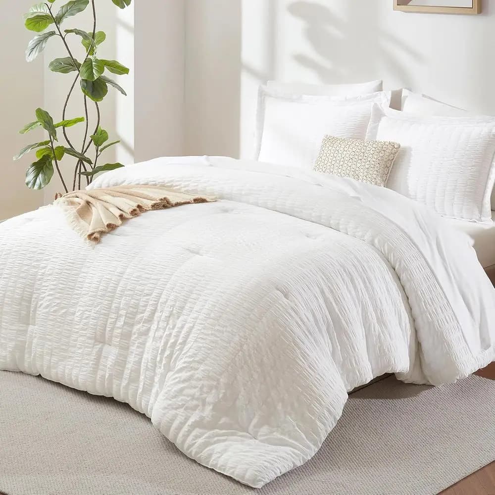 Set King Size White Cover Set in Seersucker, 7 Pieces 120x98, Complete Set with Sheets, Soft Luxury Bed Linen Set with Duvet Cover