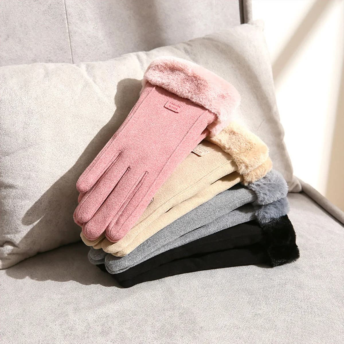 Women's Thick Winter Footwear Gloves Outdoor Gloves Leather Hot Suede Fashion Driving Gloves Women's Touchscreen Sports Gloves Cycling