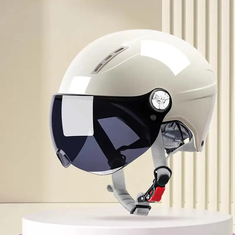 Lightweight helmet for motorcycle and electric bike for man/woman – Safety helmet for all seasons with UV protection and sun visor, summer riding equipment