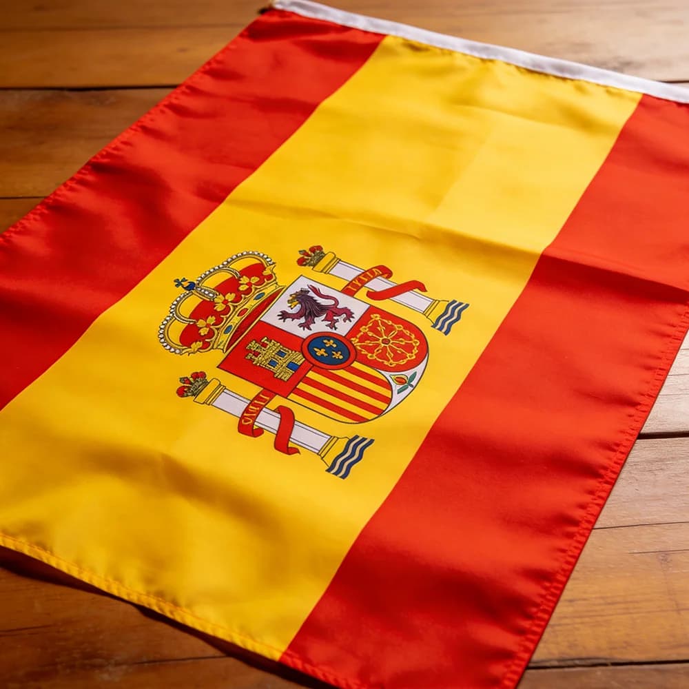 Bandiera Spagna 90x150 cm Bandiera grande da calcio Super Poly per la celebrazione indoor e outdoor