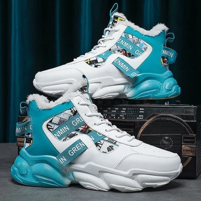 Scarpe da ginnastica alte ispessite foderate in pile invernale da uomo per studenti giovani Scarpe da corsa alla moda da basket versatili con lacci alla moda