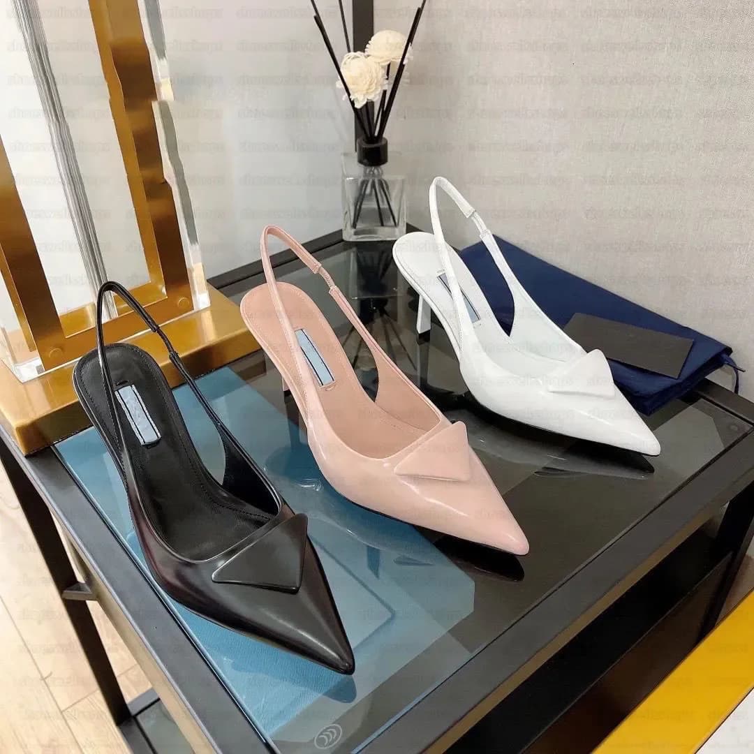 Scarpe da donna di design: slingback con tacco, mocassini con tacco alto, sandali, ballerine, scarpe eleganti con tacco 7,5 cm, in pelle nera spazzolata