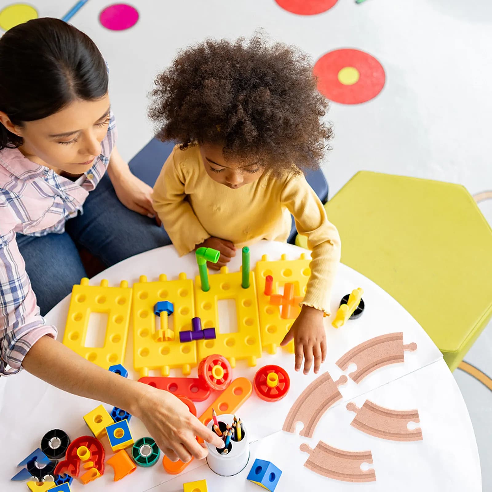 Set di 6 Pezzi in Legno per Costruzione Ferroviaria, Accessori Fai-da-Te per Modellini di Treni, Gioco Educativo e Sviluppativo per Bambini