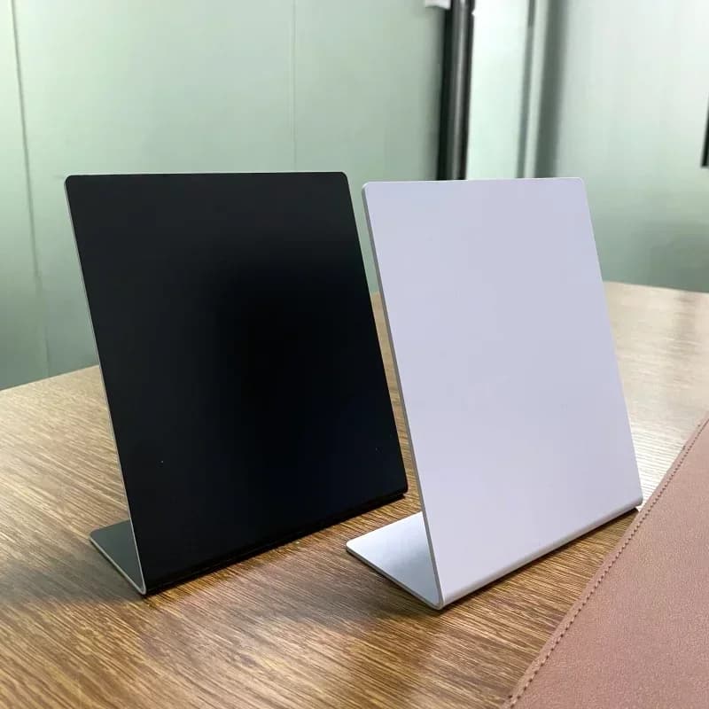 NFC Bianco Nero Modello vuoto Chip NFC215 da 13,56 MHz 504 byte Media sociali senza motivo RFID NFC Display stand di revisione Google