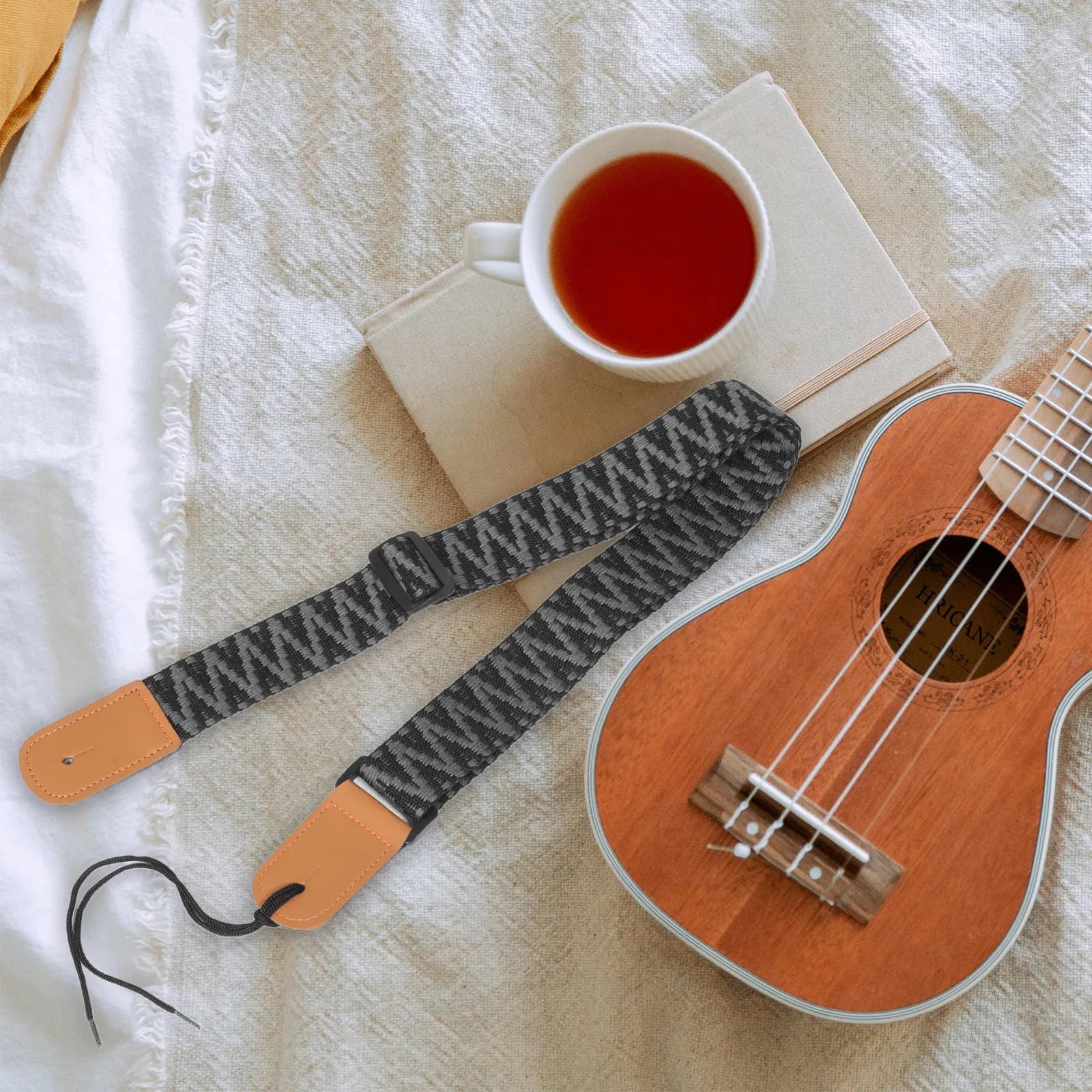 Tracolla per Ukulele Regolabile in Nylon Stile Vintage per Adulti Compatibile con Strumenti Acustici ed Elettrici