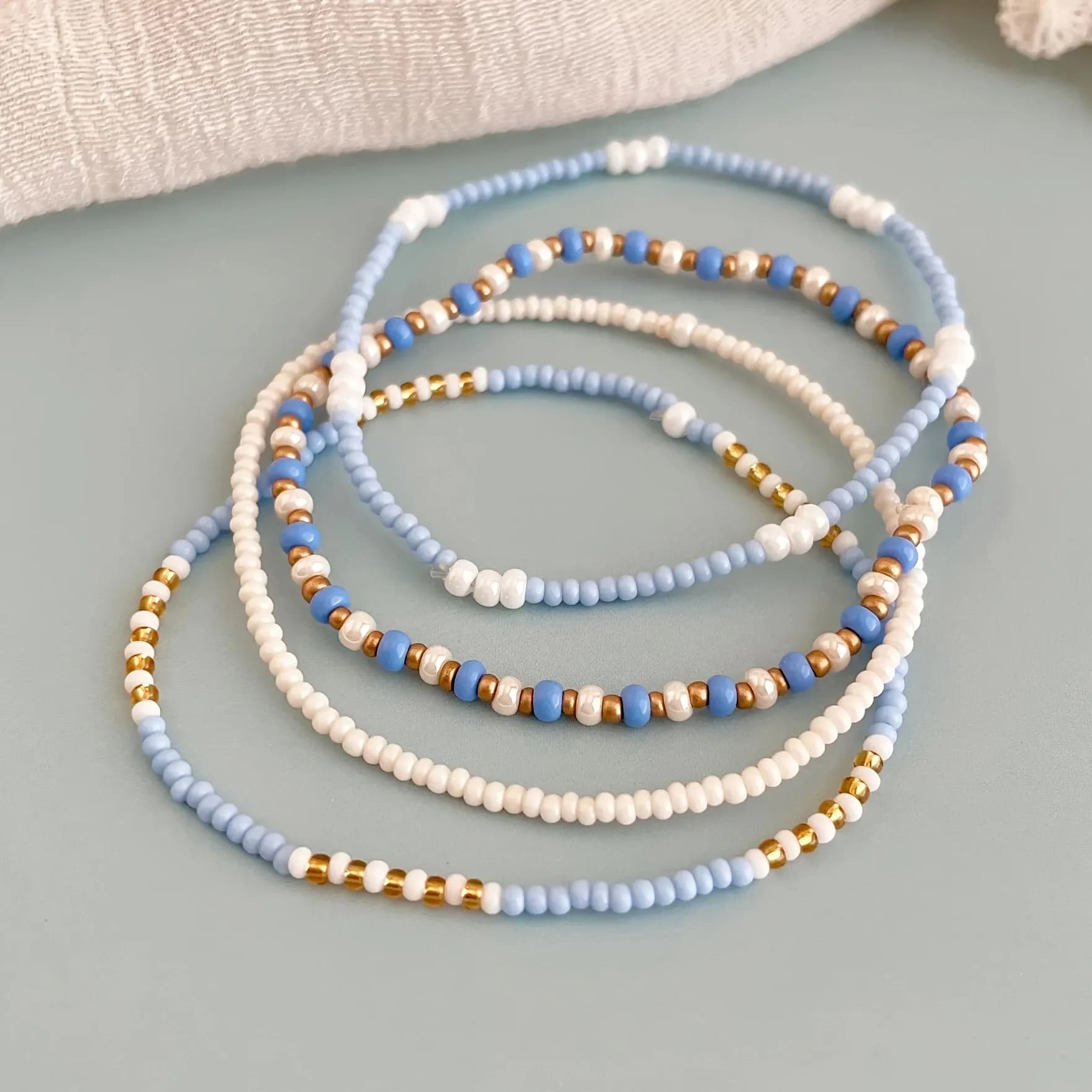 4Pcs Bohemian fashion summer ocean wind beads stacked with versatile small fresh bracelets, suitable for gifts for friends