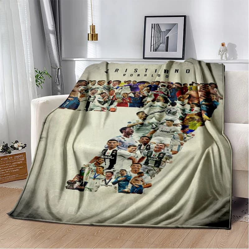 Covered in Flanella CR7 Goat Ronaldo, Morbida and Calda, for Bedroom, Living, Travel, Camping, Picnic, Gift