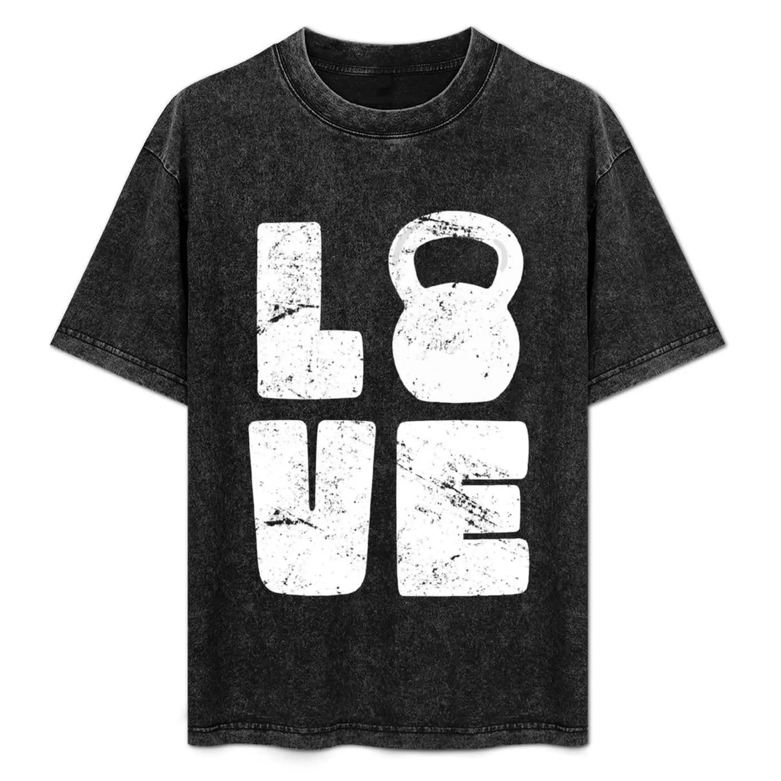 T-shirt basic traspirante a tinta unita con stampa LOVE Kettlebells, ideale per l'allenamento in palestra