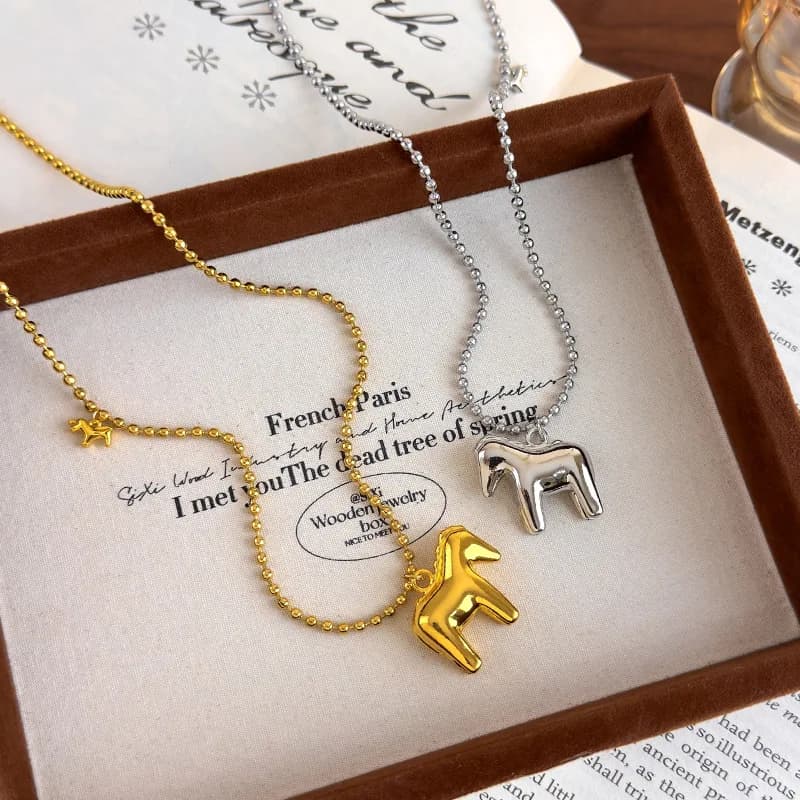 Gold Silver Plated Creative Smooth Metal Cartoon Horse Pendant Necklaces for Women Stainless Steel Sweater Chain