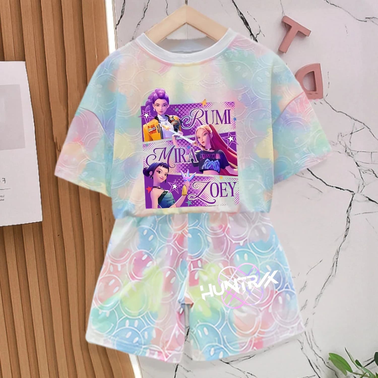 New KPOP Demon Hunters T-shirt Pants Set Girls Summer Clothing Kawaii Smile Face Short Sleeve Outfits Kids Tee Top Pajamas Gift