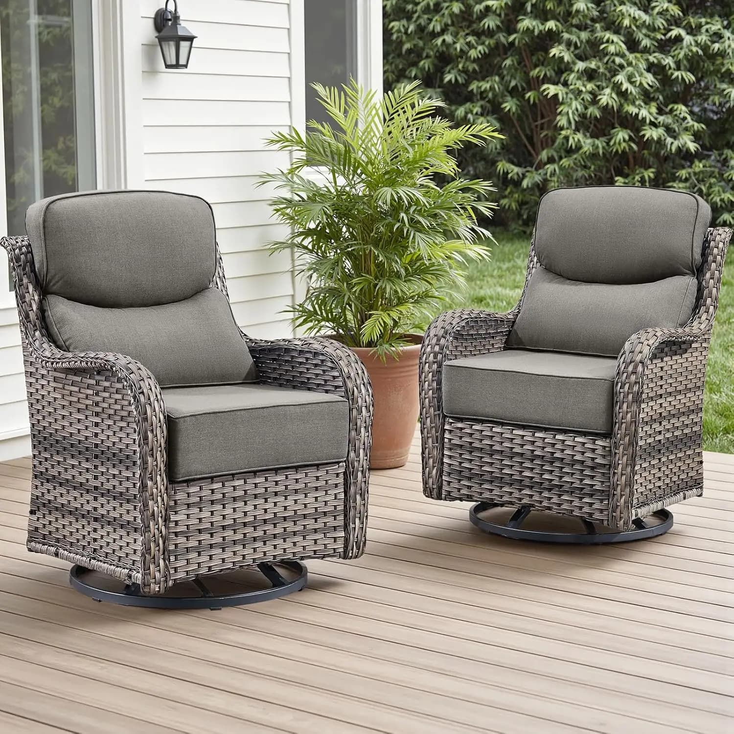 Set di 2 Sedie Girevoli a Dondolo in Vimini per Tutte le Stagioni, Schienale Alto, Cuscini Spessi 6 Pollici, per Terrazza, Portico, Bordo Piscina, Personalizzabili