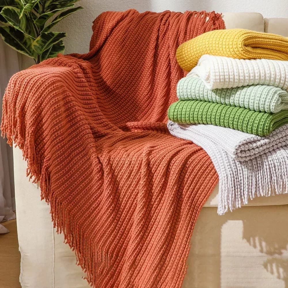 Europe Style Knitted Throw Thread Blankets on the Bed Sofa Throw Travel Nap Blankets Soft Towel Bed Plaid Tapestry 127*172CM