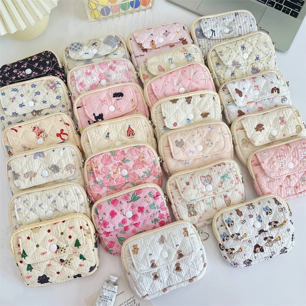 Simpatico cartone animato piccolo viaggio cosmetico rossetto auricolare carta borsa di stoccaggio portatile borsa da donna regalo in borse per il trucco organizzatore