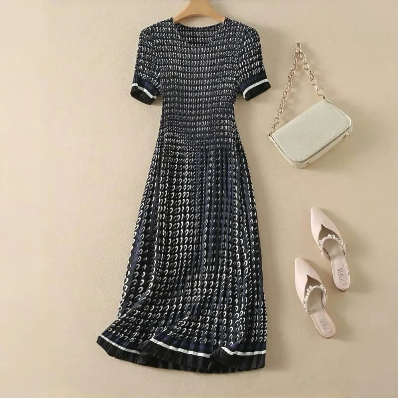 Pleated dress, women's waist collection, short sleeved floral long skirt, elegant 2026 summer new style DRESS