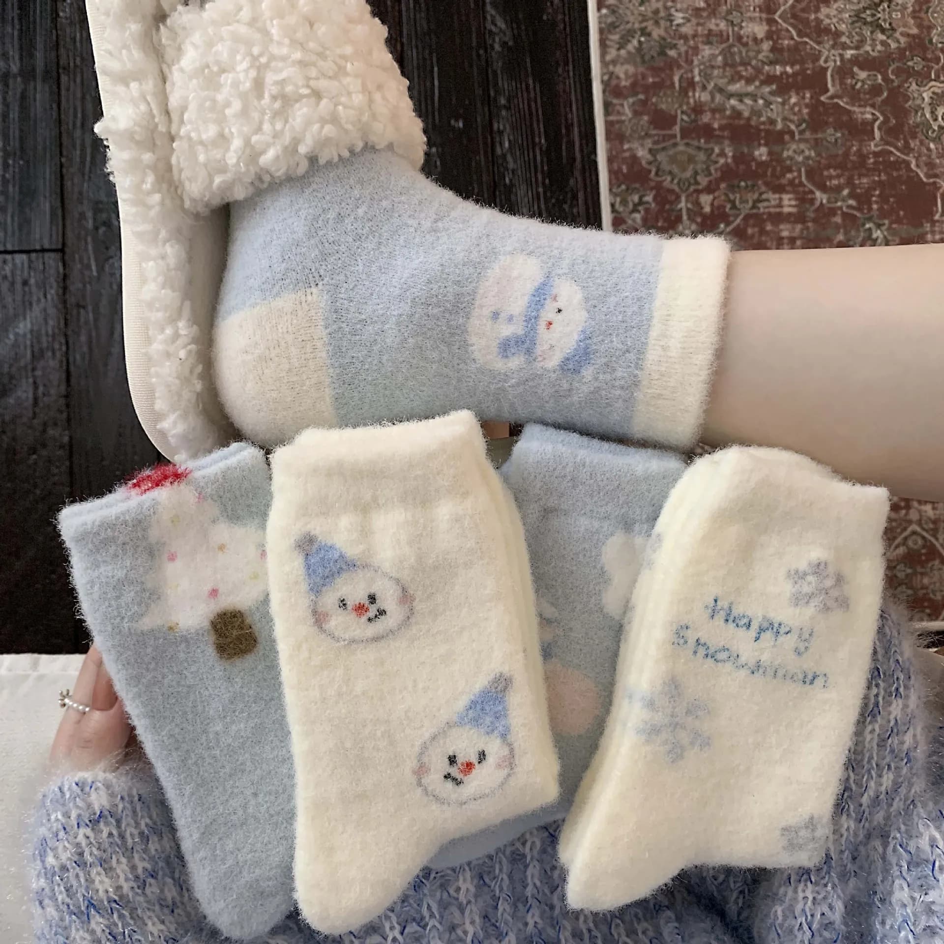 Winter New Plush Addensato Donne Calzini in Pile Australian Nice Carton Animated Snowshoe Socks from Female Sleep Home Floor Socks 5 Pieces Set