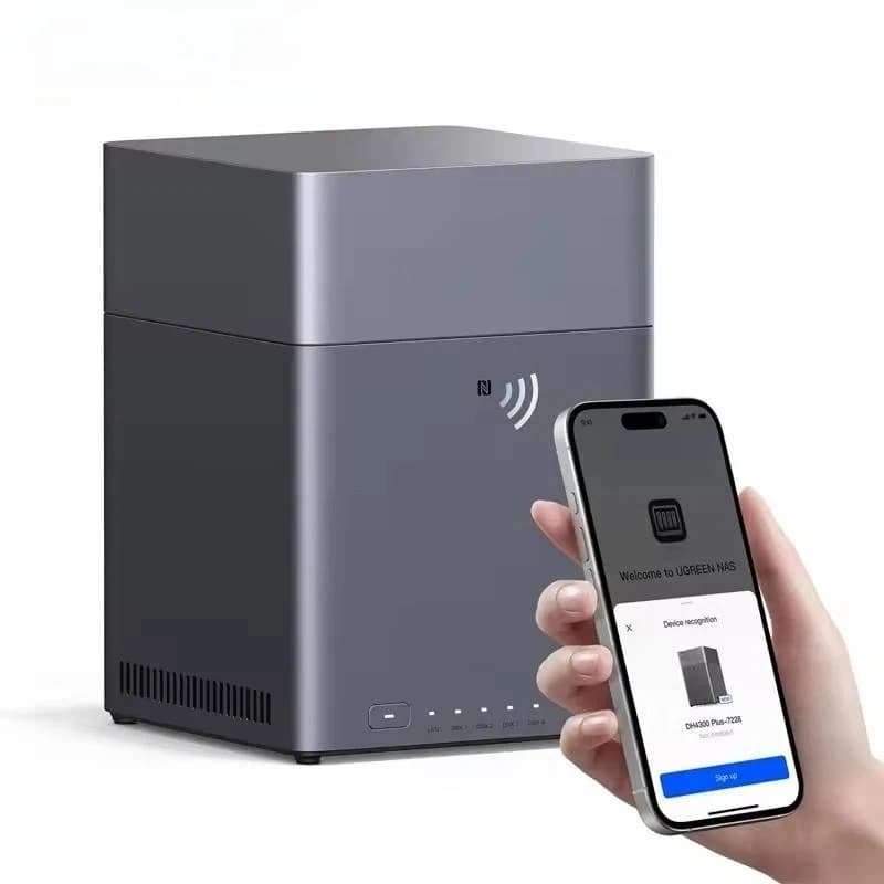 DH0 Plus 4-Bay Dktop NAS Diskls 0TB Capacity RAM Remote Accs AI Photo Album Home Storage Server