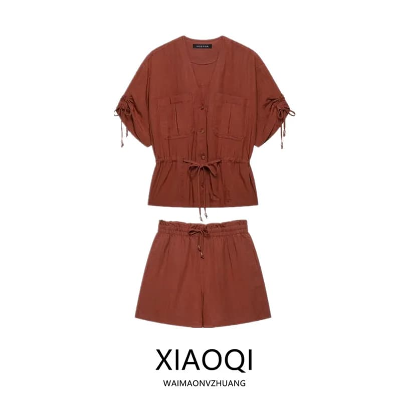 Summer 2026 New Women's V-Neck Beaded Short Sleeve Pleated Waistcoat Jacket Pearl Embellished Top Waist-Cinching Summer Outfit