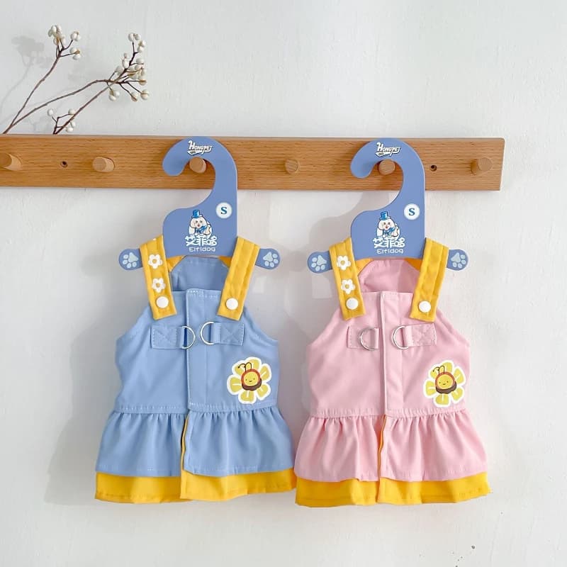 Gonna pieghevole con cinturino per abbigliamento per animali domestici nuovo stile primavera e autunno Gonna per cani da esterno comoda e traspirante sul petto sul retro Chihuahua