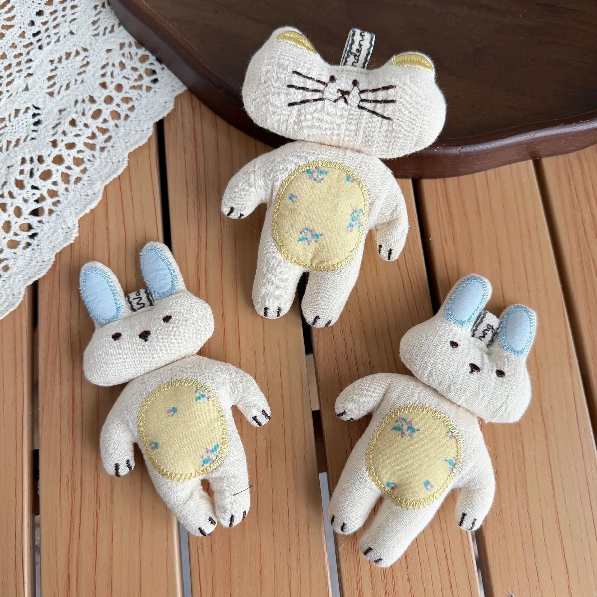 Plush Cat Pendant Keychain Charm for Bag Phone Backpack Cute Soft Stuffed Animal Doll Toy Versatile Decoration