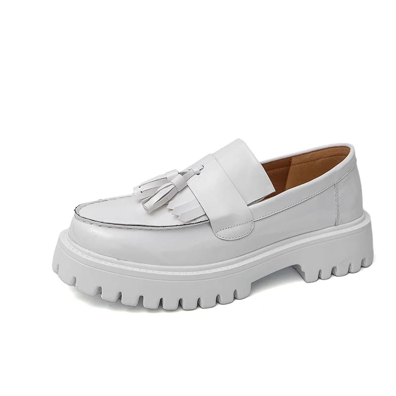 New Black White Tassel Loafers Men Chunky Leather Shoes Breathable Slip-On Casual Shoes Height Increasing Men Dress Shoes