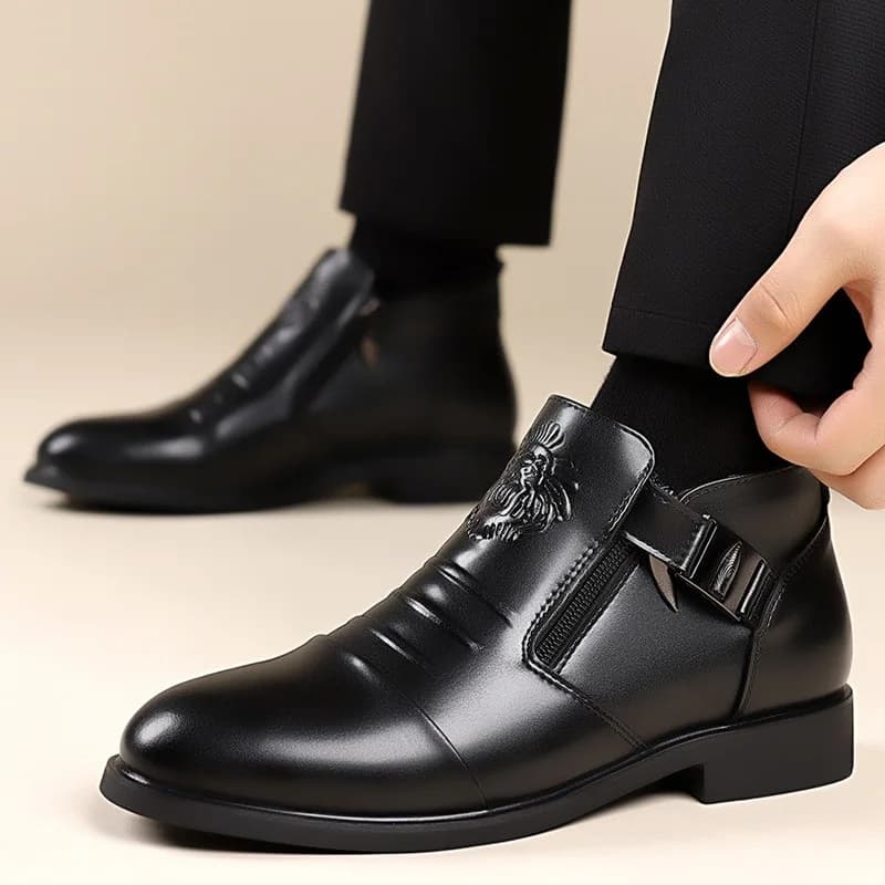 Stivaletti Chelsea di lusso da uomo invernali Business Leisure Scarpe basse in pelle da uomo Stivaletti con zip antiscivolo stile britannico a punta