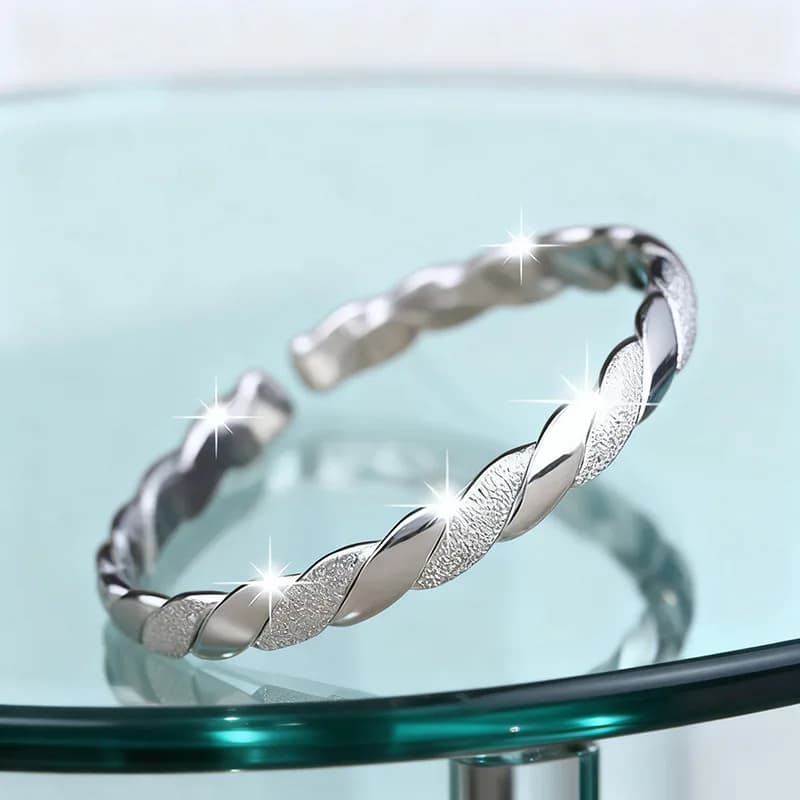 Bracciale intrecciato amore per donna in argento sterling 925 con temperamento design aperto intrecciato modello di torsioni di pasta fritta TYB598