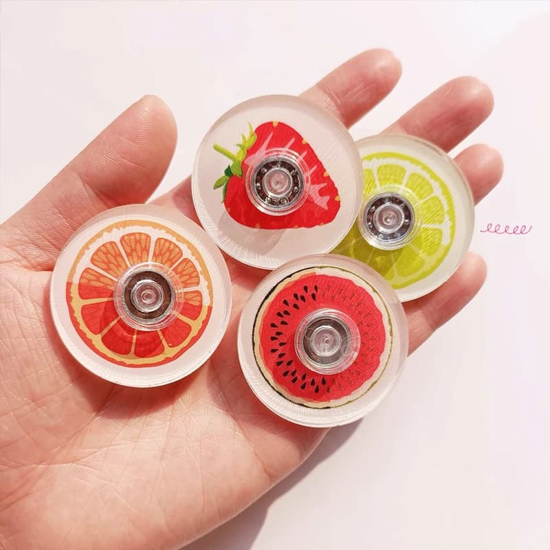 10PCS Stile Frutta Piccoli Fidget Spinner Ansia Alleviare Lo Stress Giocattoli Per I Bambini Aula Premi Bomboniere Goodie Bag Stuffers