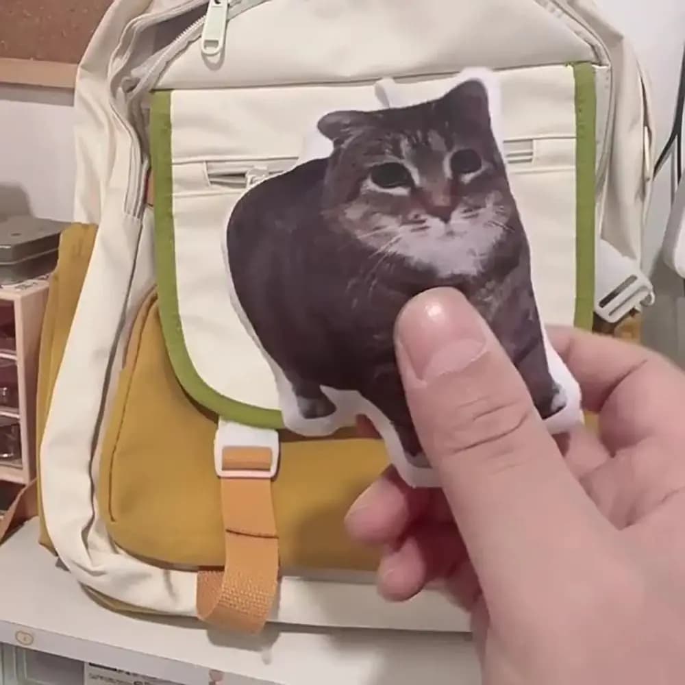 Oiiaioooooiai Portachiavi vocale per gatti Decompressione con suono Ciondolo vocale per gattino tedesco Inversa la bambola vocale per gatti
