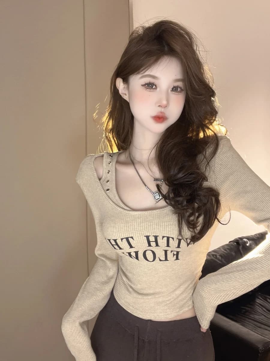 Slim Fit Short Sleeveless T-Shirt Women's Autumn Winter Printed Long Sleeve Base Shirt Pure Desire Style Fake Two-Piece Top
