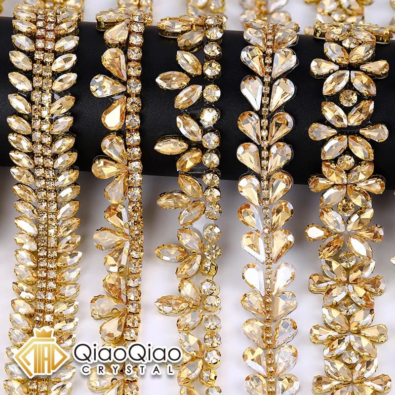 QIAO Strisce di Strass Termoadesive Oro Effetto Ombra per Abiti, Borse, Abiti da Sposa, Artigianato Fai da Te, Accessori Fatti a Mano