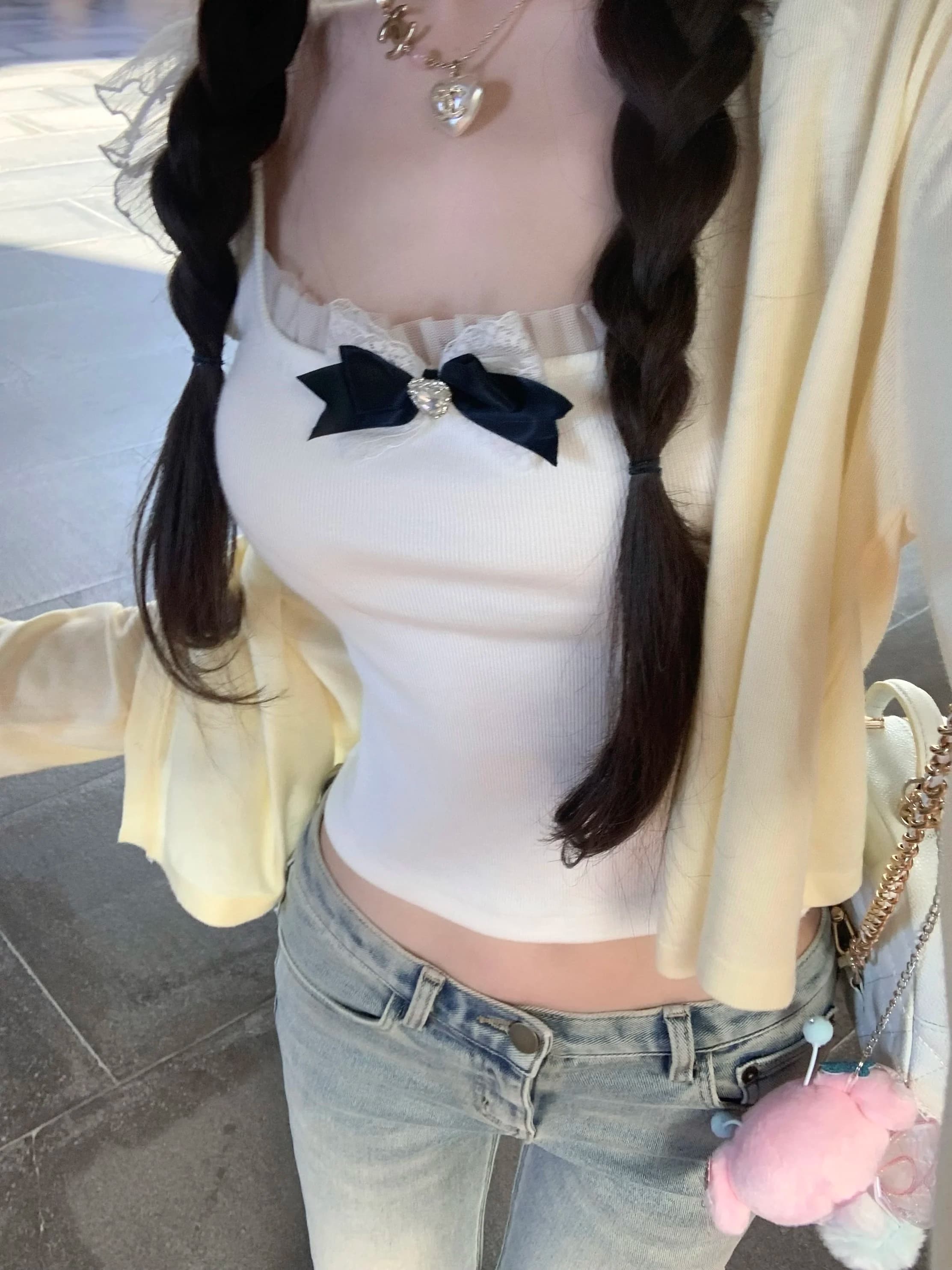 Halolala Short Knitted Lace Vest with Bow Design Square Collar Underwear for Women Elastic Fitting H-Shape Chinese Made