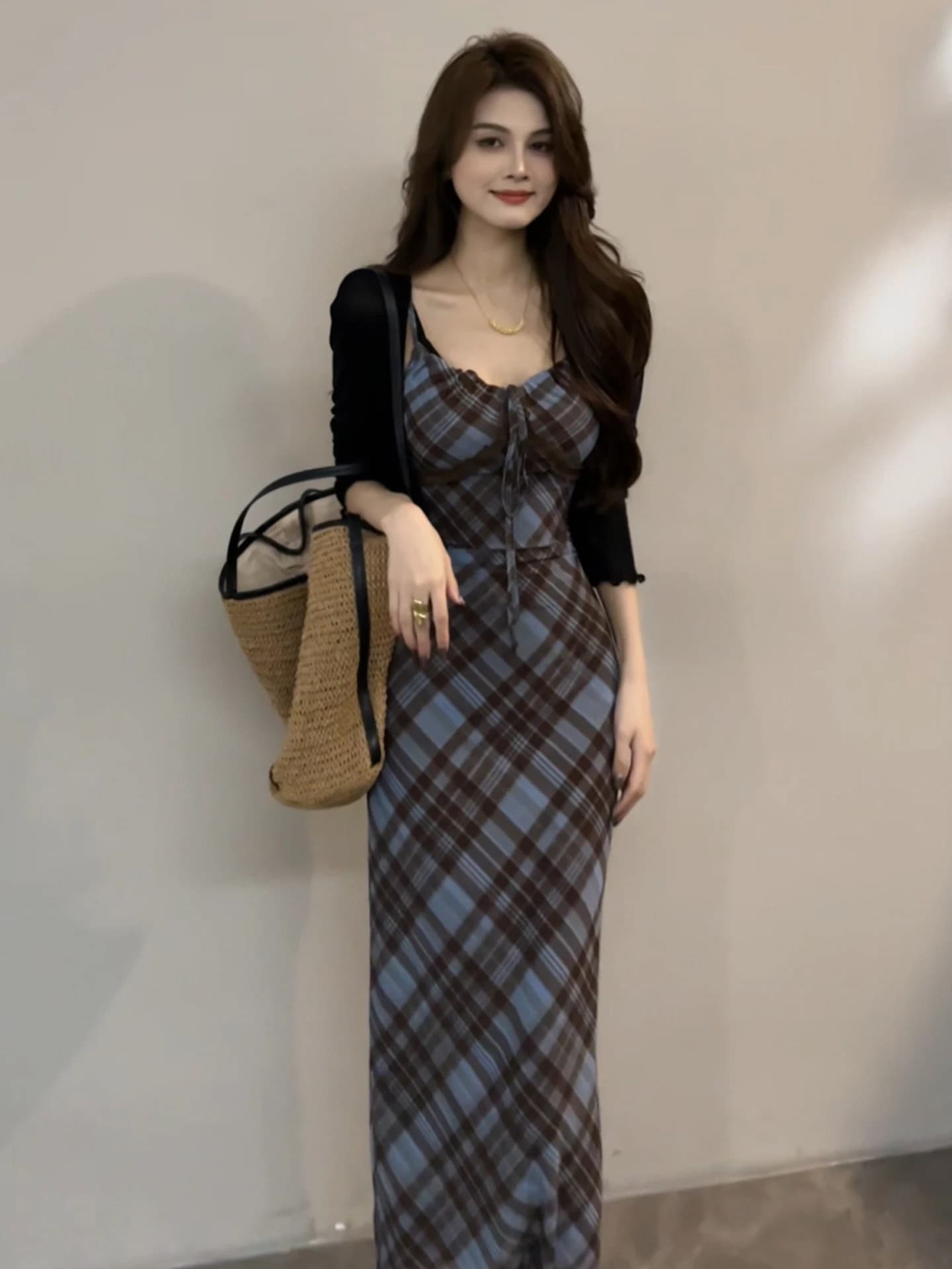 Fashion Slimming Spring Summer Plaid Long Strap Dress Elegant French Style round Neck Pullover Casual Travel Wear Straight Cut