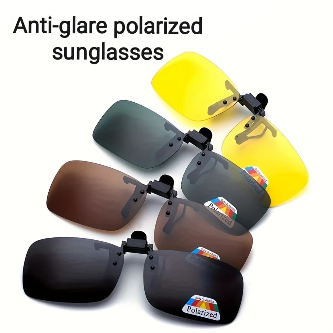 Un paio di eleganti occhiali da sole polarizzati per la visione notturna, con quattro lenti intercambiabili e rivestimento antiriflesso, ideali per la guida.