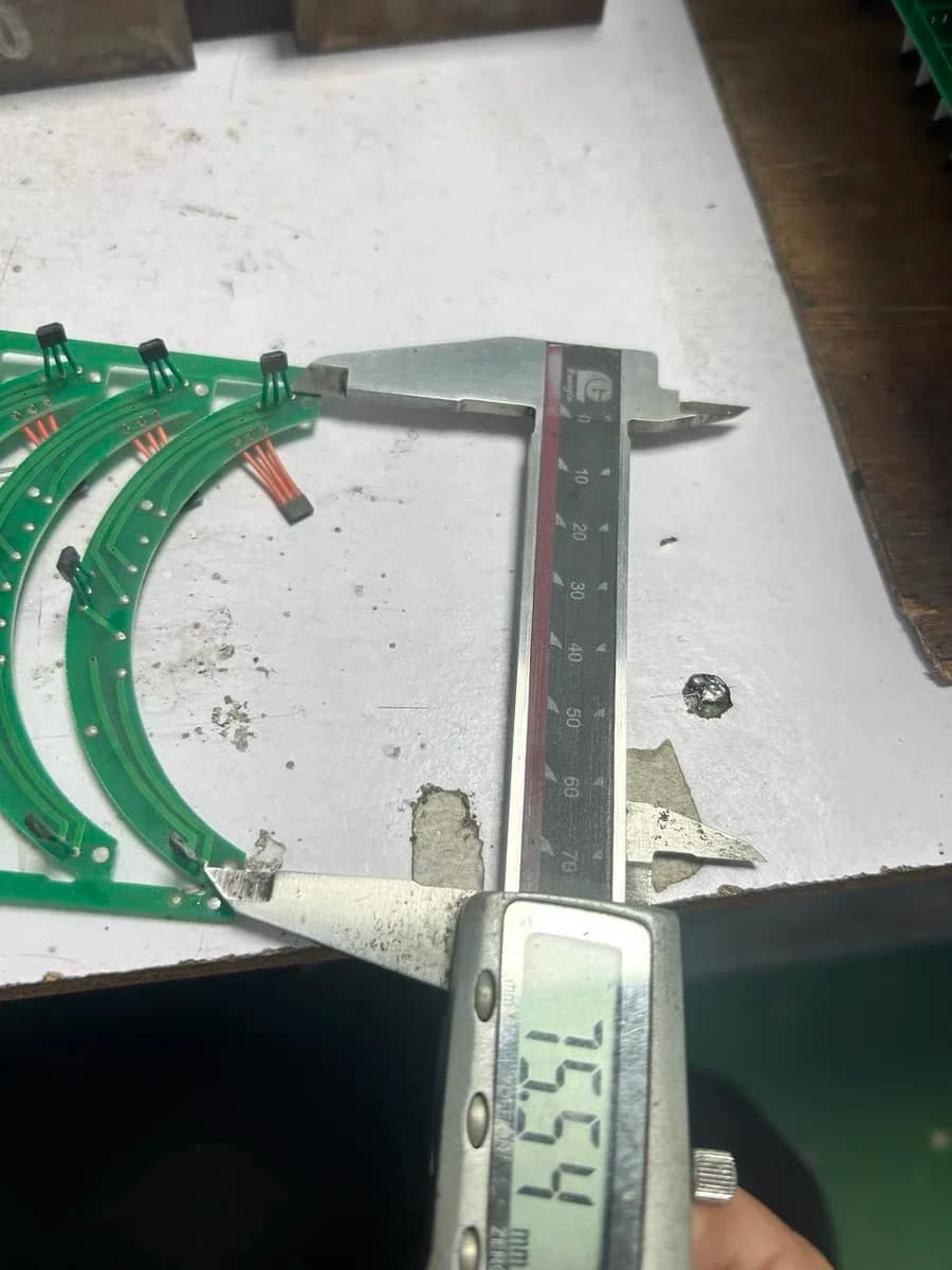 2 pz veicolo elettrico Motor hall Sensor board 502F custom hall pcb 104 board iron core 106 chip in Hall