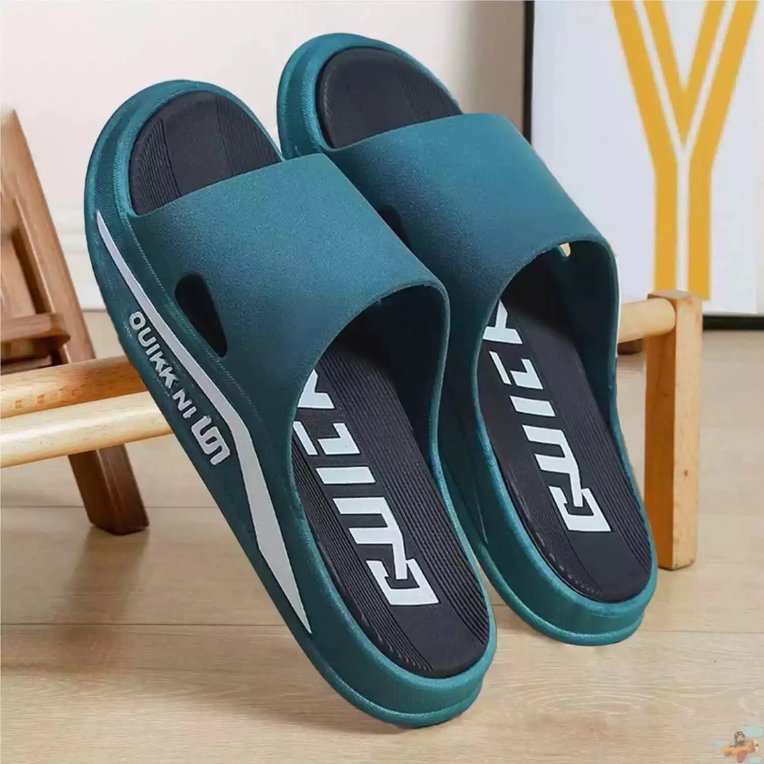 New Men's Slippers Anti-Slip Deodorant Wear-Resistant Plastic Thick-Heeled Outdoor Sandals Unisex Slip-On Summer Shoes