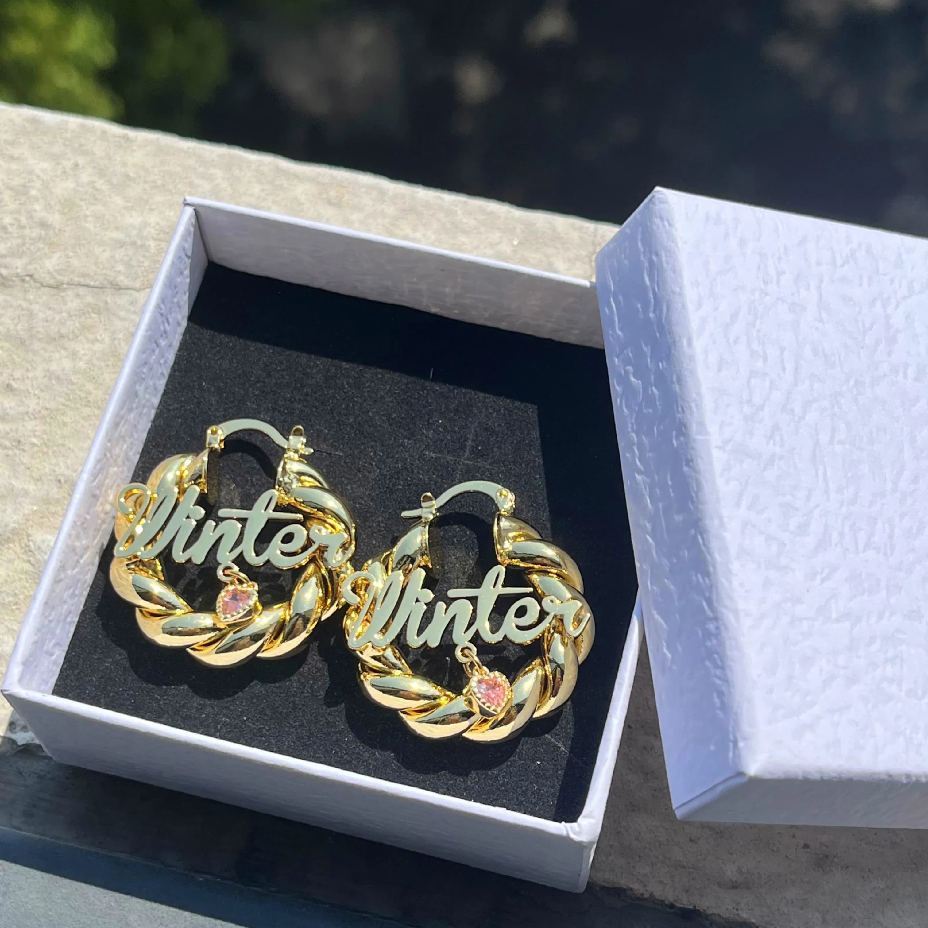 DUOYING Custom Twist Hoops Name Personalized Nameplate Letter Huggie Earrings Chunky Gold Plated For Kids Jewelry Gift