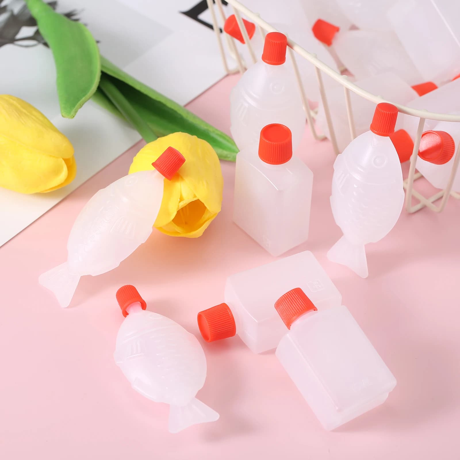 10 Pz/set Mini Bottiglie di Salsa Bottiglia di Plastica per Uso Alimentare da Spremere 8.2ml 15ml Dispenser di Condimenti Mini Insalata Bottiglia di Salsa di Pomodoro