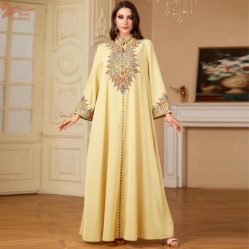 Abito Lungo Ricamato con Scollo a V Uni, Abaya Araba di Dubai per Donna Musulmana, Jalabiya Etnica Marocchina Saudita Ampia e alla Moda 2026