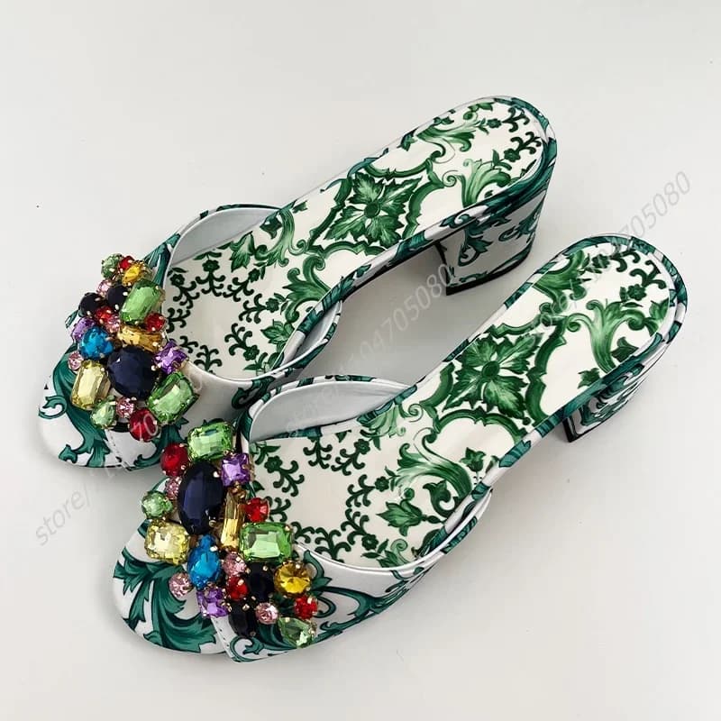 Ciabatte con Stampa Floreale Rosso e Bianco, Sandali Estivi Gialli con Tacco e Nappe di Cristallo, Scarpe con Stampa Verde