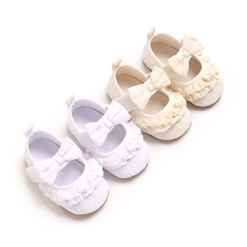 Graziose scarpe da principessa in pizzo bianco per bambina, mocassini per neonati, scarpe con fiocco in pizzo, suola in tessuto antiscivolo, scarpe da culla.